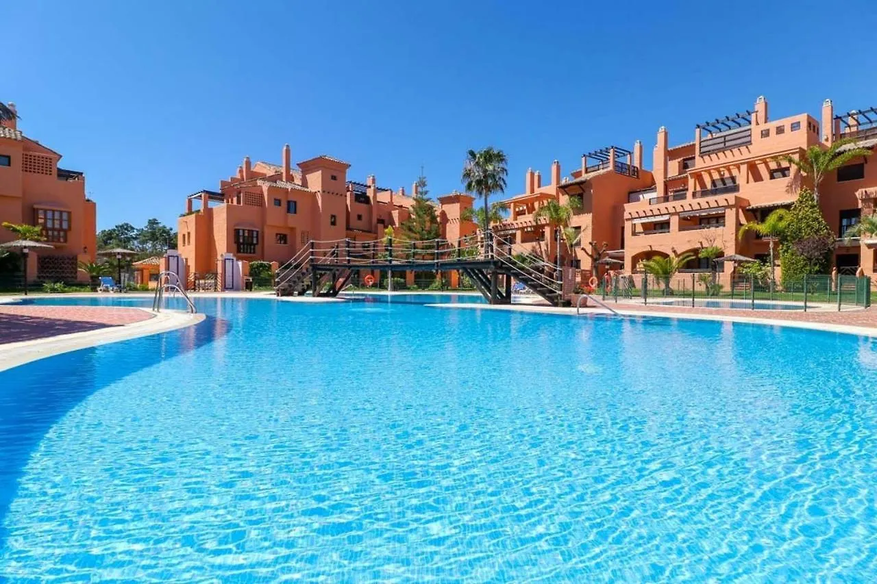 Marbella Apartment - Luxury & Spacious Next To Marriott Playa Andaluza - Private Heated Jacuzzi Estepona Holiday home
