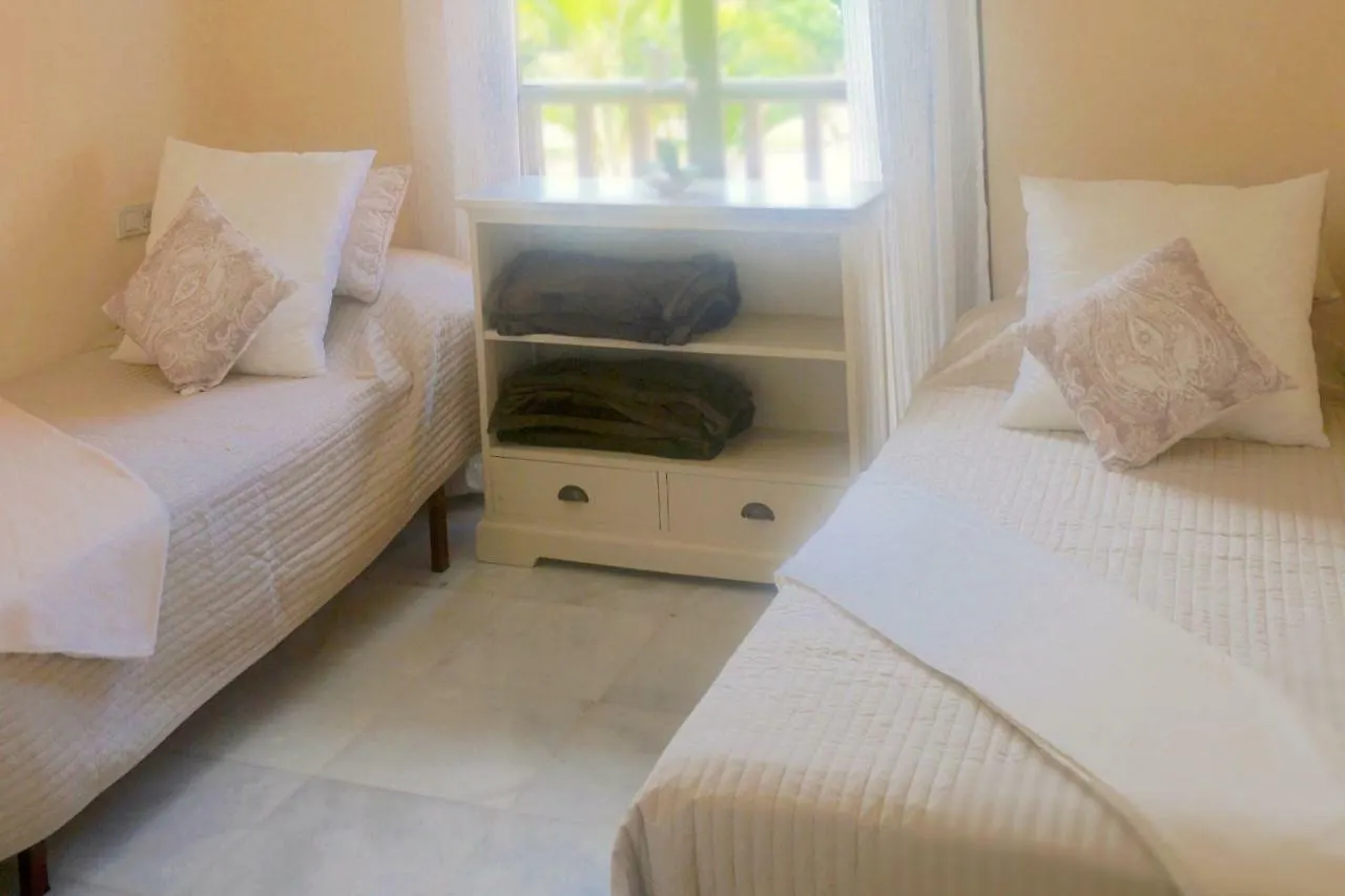 Marbella Apartment - Luxury & Spacious Next To Marriott Playa Andaluza - Private Heated Jacuzzi Estepona Holiday home