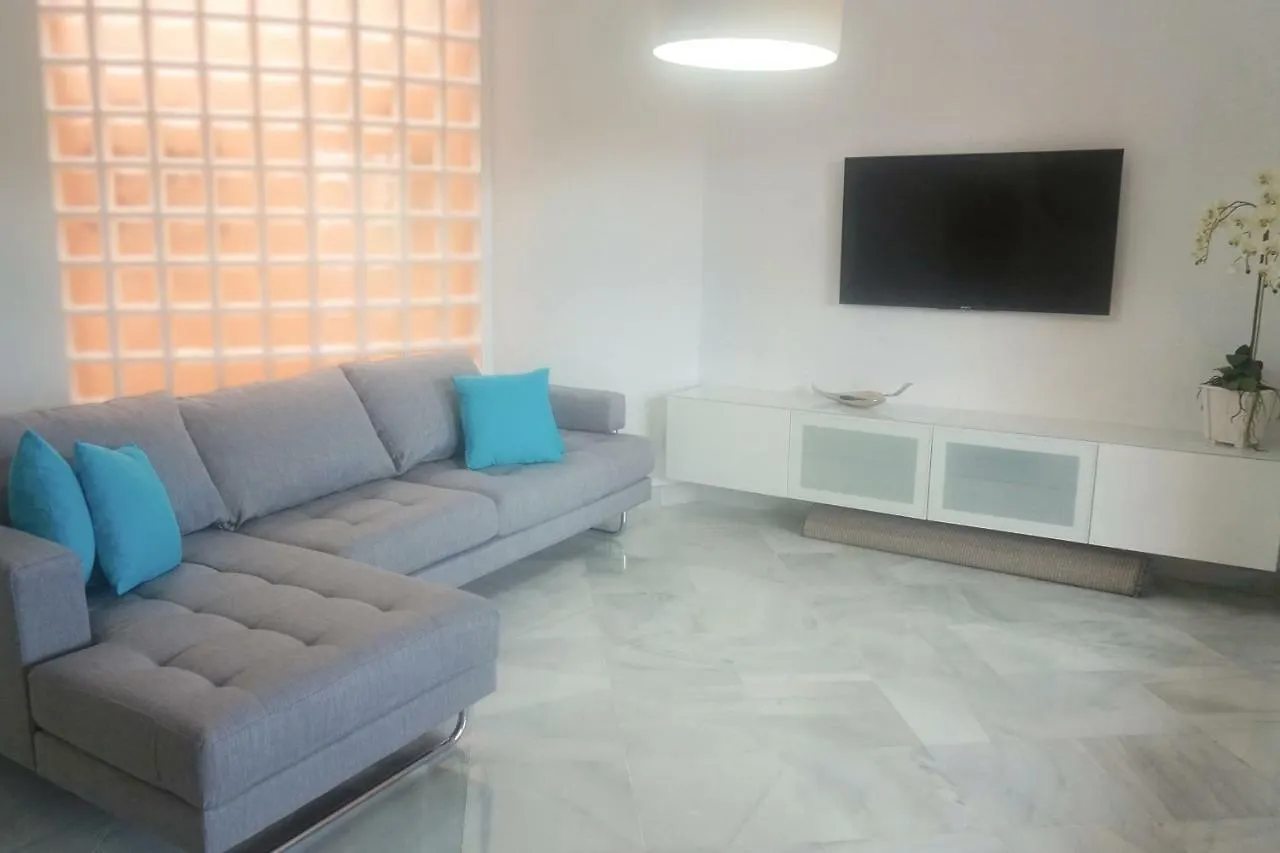 Holiday home Marbella Apartment - Luxury & Spacious Next To Marriott Playa Andaluza - Private Heated Jacuzzi Estepona